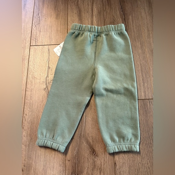 NWT Roots  Joggers - Picture 2 of 5